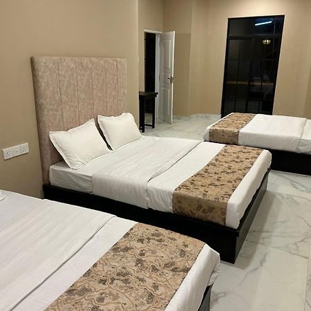 Royal Bliss Hotel نوفارا إيلِيا المظهر الخارجي الصورة